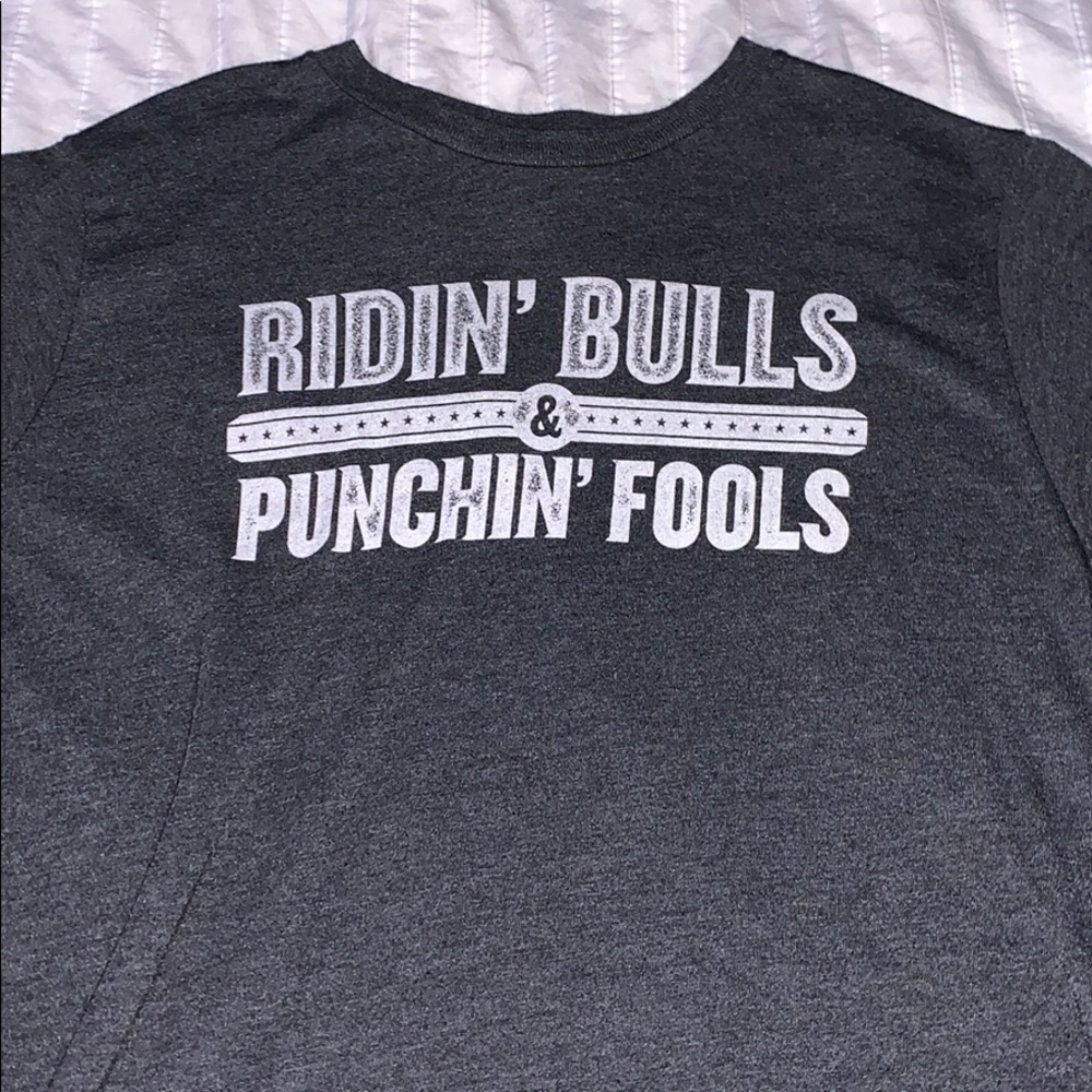 Dale Brisby “Ridin’ Bulls” t-shirt